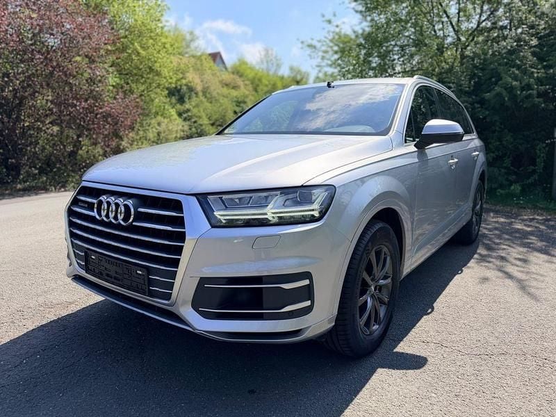 Second-hand Audi Q7 231 CP (169 kW) 2018 Argintiu SUV