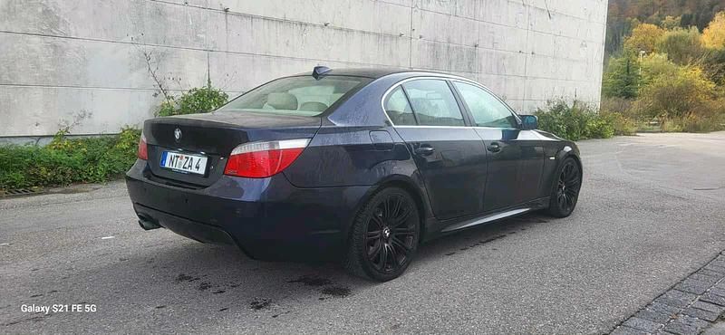 Blau Gebraucht 2003 BMW 525 M Sport Limousine | 5.500 € (Guter Preis) - Bild 1/4