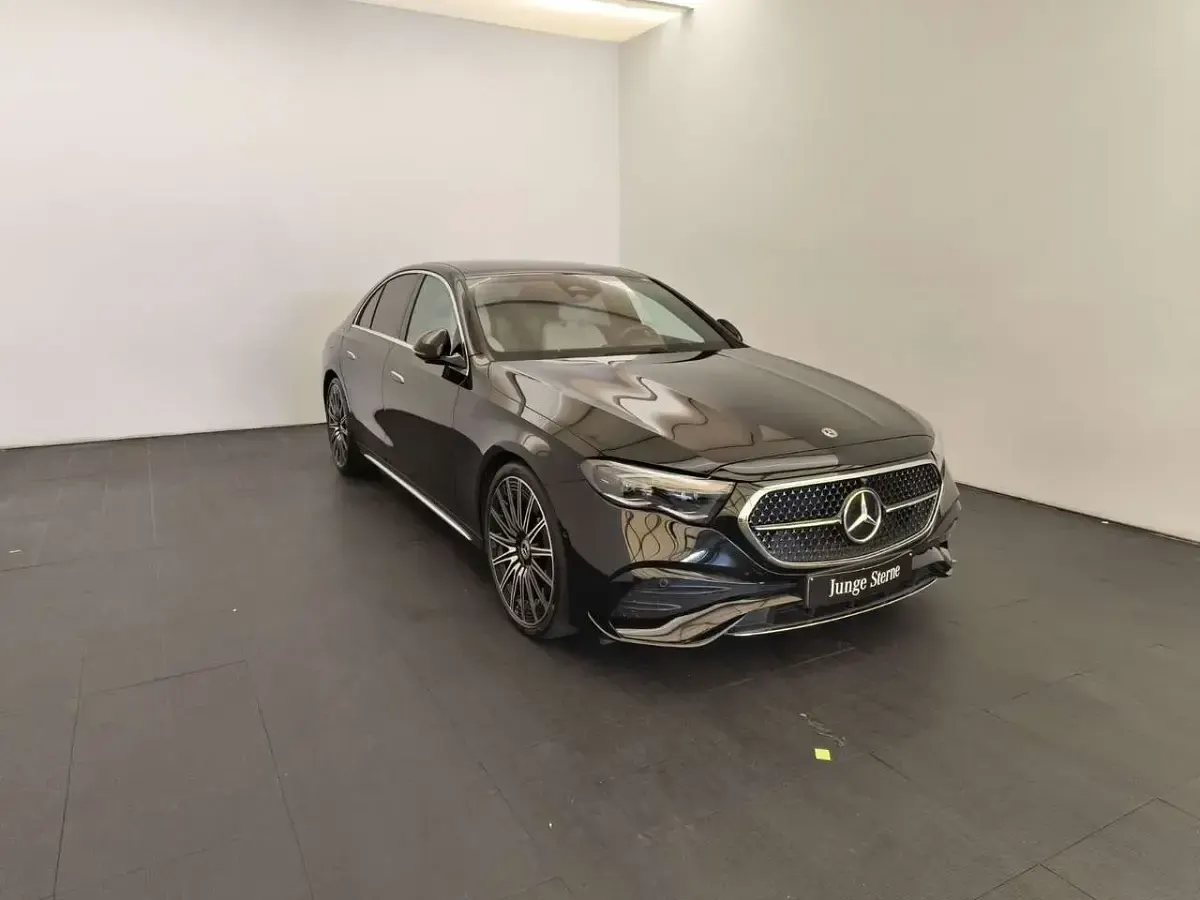 Gebraucht Mercedes E220 Advanced 197 PS (144 kW) 2025 Metalliclack obsidianschwarz Limousine