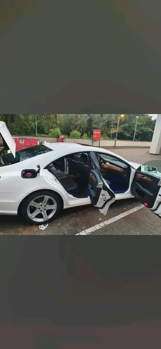 Gebraucht Mercedes CLS250 204 PS (150 kW) 2012 Weiß Limousine