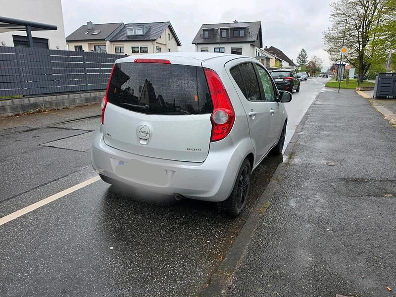 Second-hand Opel Agila 75 CP (55 kW) 2009 Argintiu Hatchback