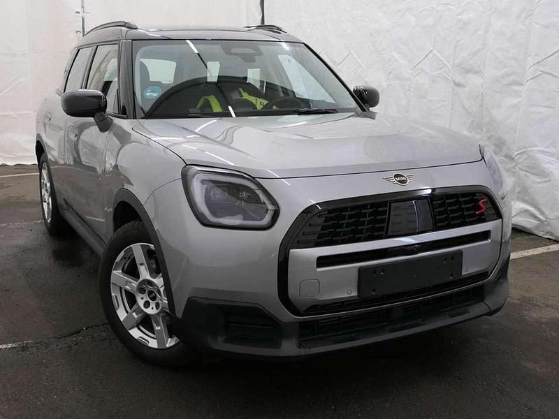 Gebraucht Mini Countryman Classic 218 PS (160 kW) 2025 Melting silver metallic SUV