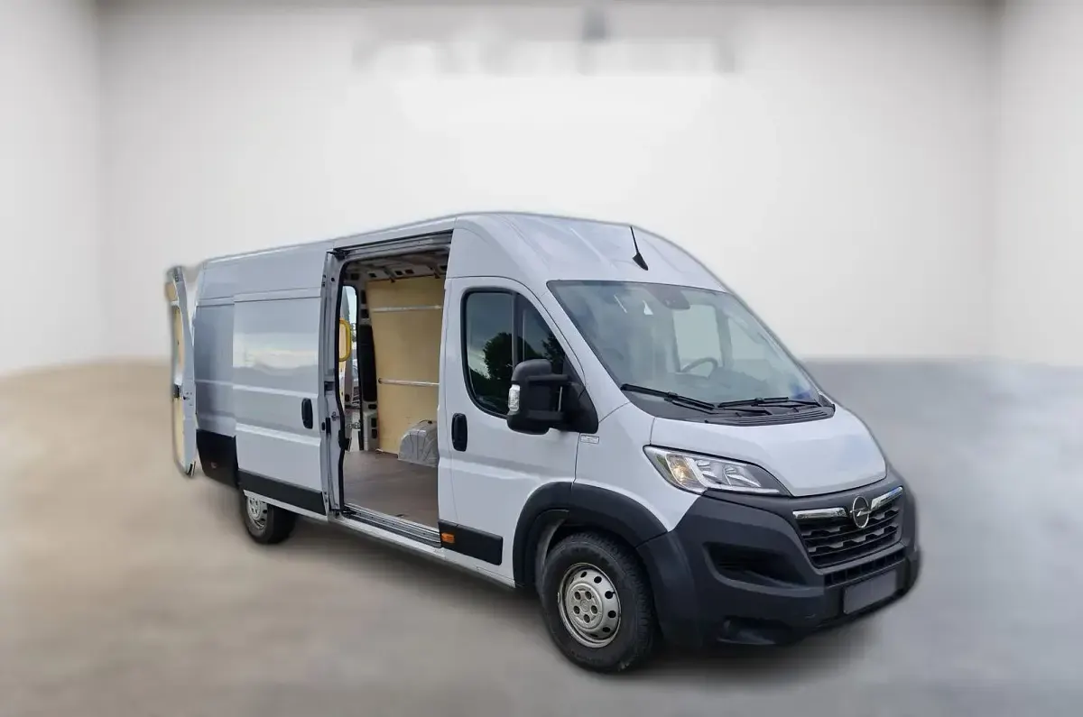 Gebraucht Opel Movano 165 PS (121 kW) 2024 Weiß Van