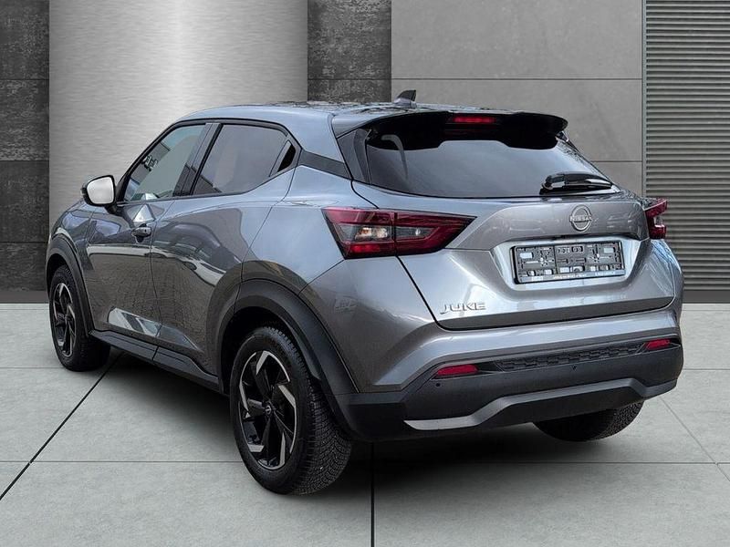 Gebraucht Nissan Juke N-Connecta 114 PS (83 kW) 2023 Grau SUV