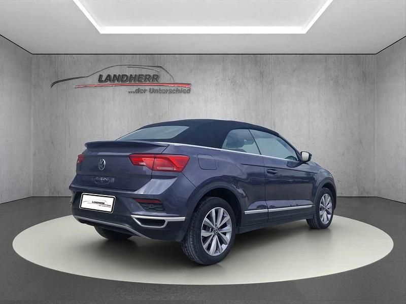Grau Gebraucht 2021 VW T-Roc Cabriolet Style Cabrio | 24.214 € (Guter Preis) - Bild 1/4