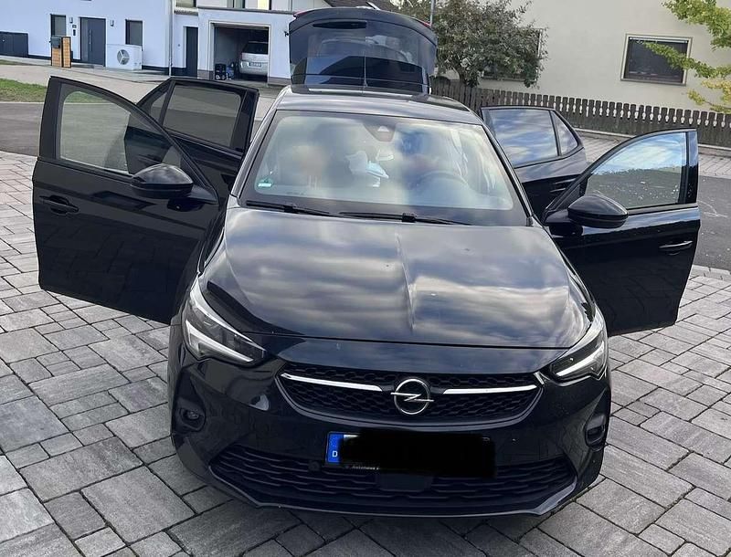 Gebraucht Opel Corsa Basis 101 PS (74 kW) 2023 Schwarz Limousine