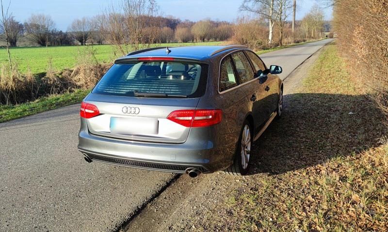 Gebraucht Audi A4 S-Line 170 PS (125 kW) 2015 Andere farben Kombi