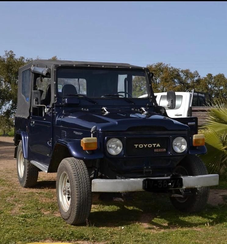Gebraucht Toyota Land Cruiser 76 PS (55 kW) 1984 Blau Cabrio