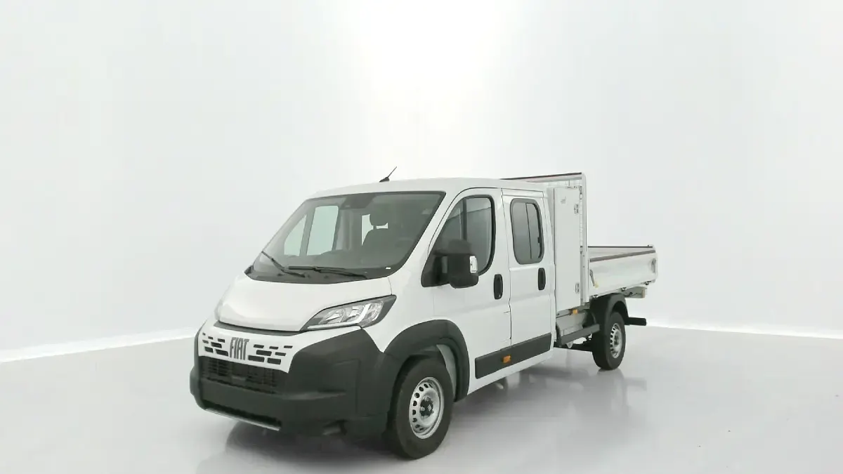 Neu Fiat Ducato 179 PS (131 kW) 2025 Blanc Van