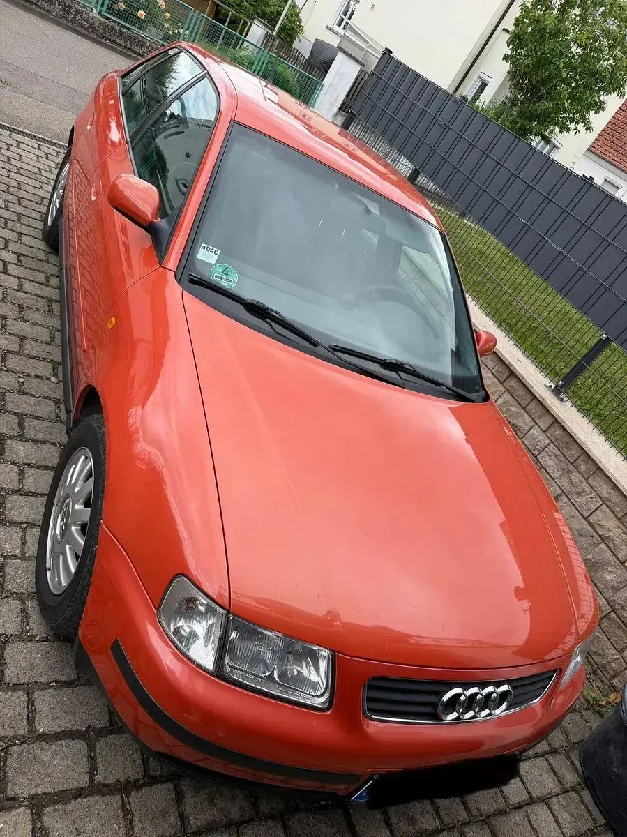 Gebraucht Audi A3 Ambiente 101 PS (74 kW) 2000 Orange Kleinwagen