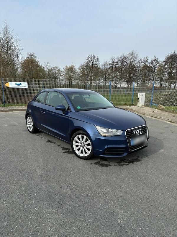 Second-hand Audi A1 90 CP (66 kW) 2012 Albastru Hatchback