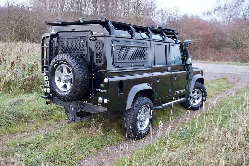 Gebraucht Land Rover Defender SE 122 PS (89 kW) 2009 Schwarz SUV
