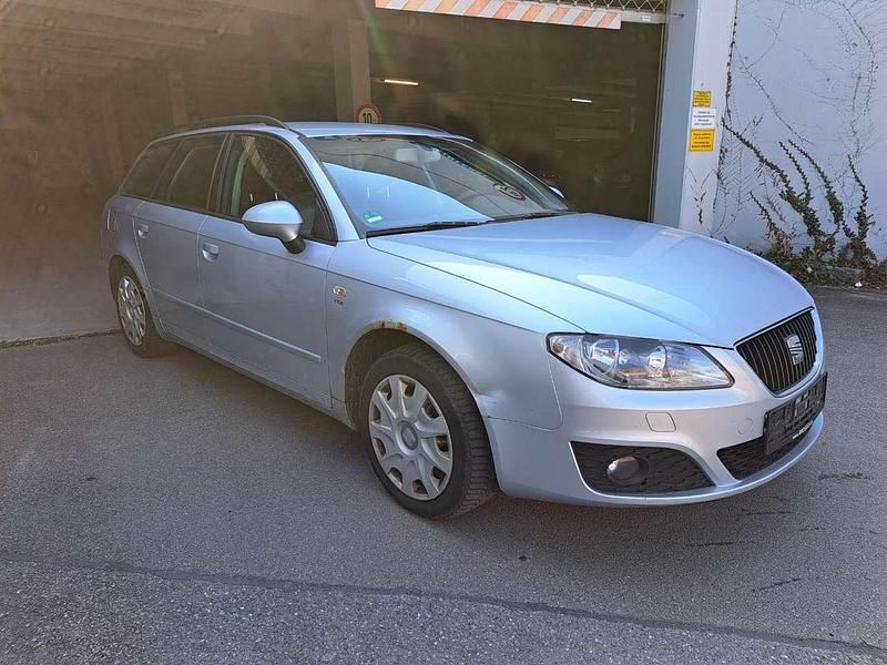 Gebraucht Seat Exeo Reference 143 PS (105 kW) 2011 Grau Kombi