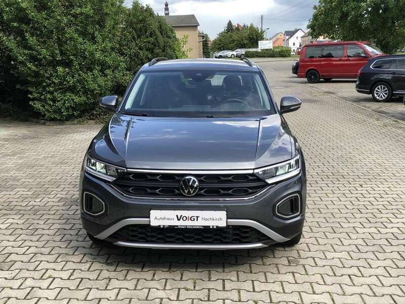 Gebraucht VW T-Roc Life 150 PS (110 kW) 2023 Indiumgrau metallic SUV
