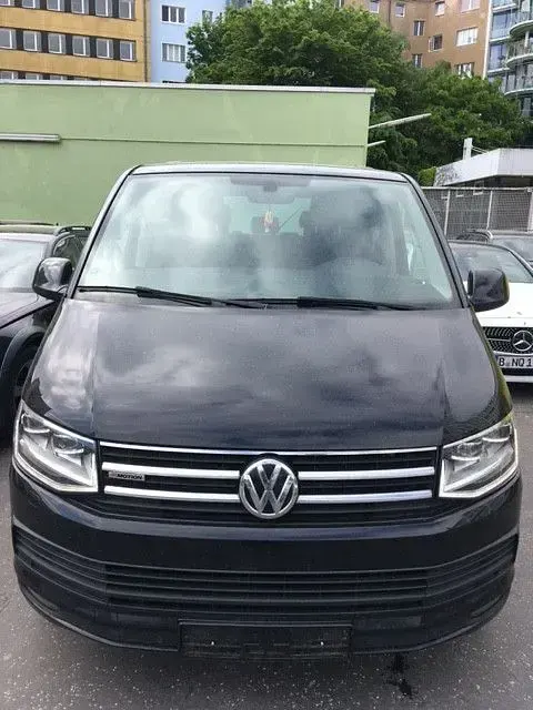 Gebraucht VW Multivan 204 PS (150 kW) 2016 Schwarz Van / Kleinbus