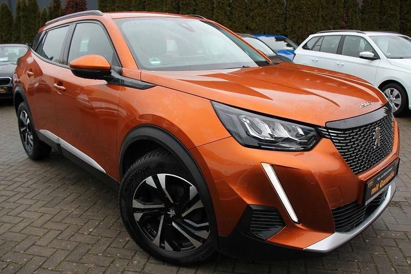 Gebraucht Peugeot 2008 Allure 131 PS (96 kW) 2020 Orange SUV