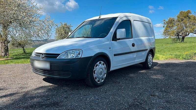 Second-hand Opel Combo 100 CP (73 kW) 2007 Alb Monovolum