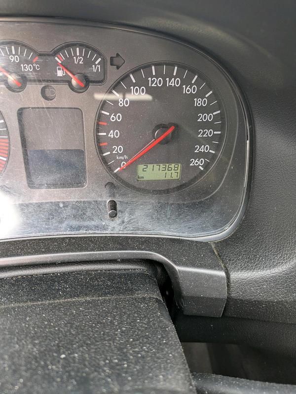 Gebraucht VW Bora 115 PS (84 kW) 1999 Limousine