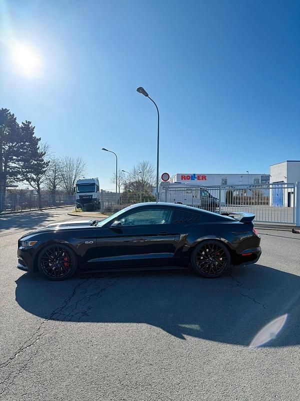 Gebraucht Ford Mustang GT 450 PS (330 kW) 2015 Schwarz Coupé