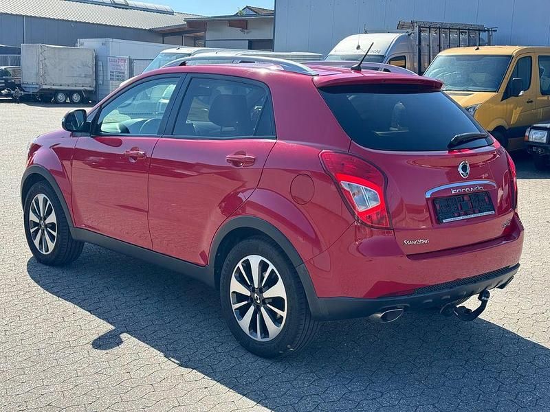 Usata SsangYong Korando 150 CV (110 kW) 2016 Rosso SUV