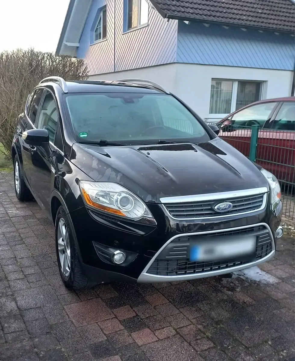 Gebraucht Ford Kuga 163 PS (119 kW) 2011 Schwarz SUV