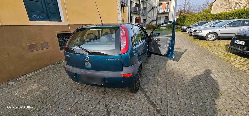 Gebraucht Opel Corsa 75 PS (55 kW) 2001 Blau Kleinwagen