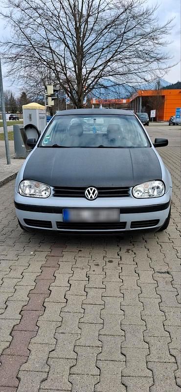 Gebraucht VW Golf IV 75 PS (55 kW) 2002 Silber Kleinwagen