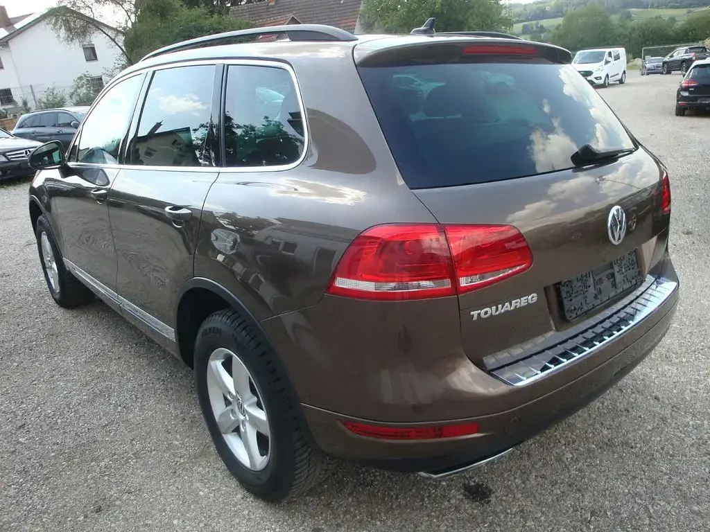 Gebraucht VW Touareg 245 PS (180 kW) 2014 Braun SUV