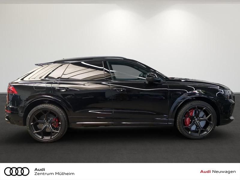 Gebraucht Audi RS Q8 Performance 640 PS (470 kW) 2025 Mythosschwarz metallic SUV
