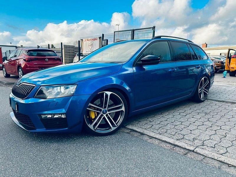 Gebraucht Skoda Octavia RS 184 PS (135 kW) 2016 Blau Kleinwagen