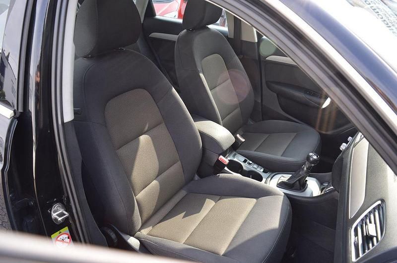 Gebraucht Audi Q3 Comfort 177 PS (130 kW) 2013 Schwarz SUV