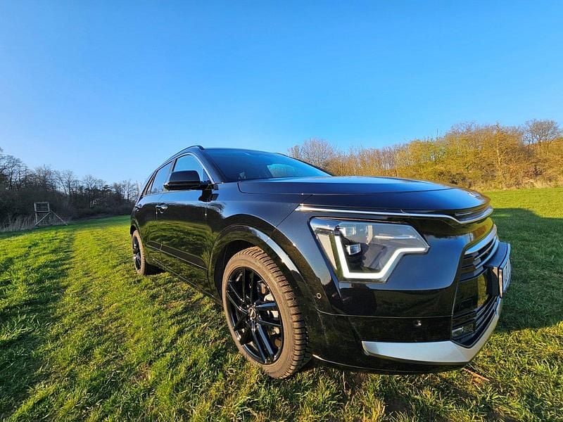 Schwarz Gebraucht 2023 Kia Niro Spirit SUV | 30.000 € (Superpreis) - Bild 1/4