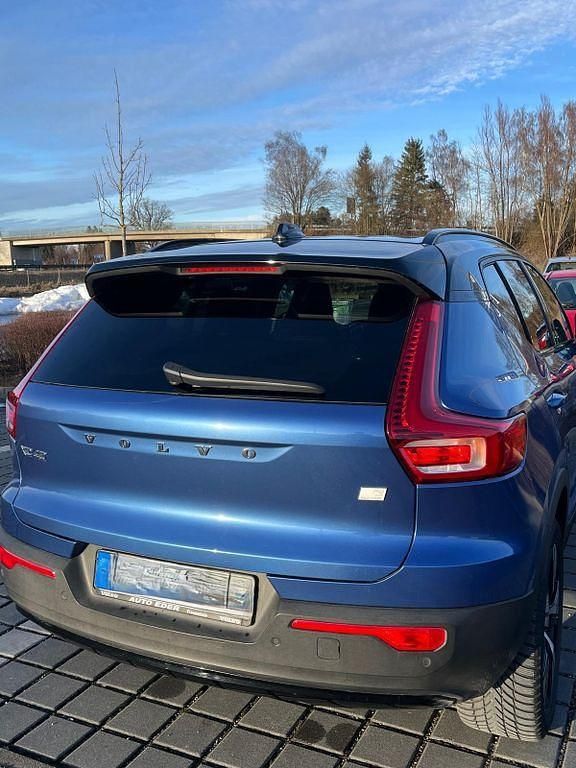 Gebraucht Volvo XC40 Pro 300 kW (408 PS) 2021 Blau SUV