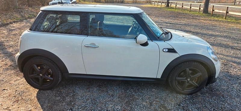 Gebraucht Mini Cooper D 111 PS (81 kW) 2013 Kleinwagen