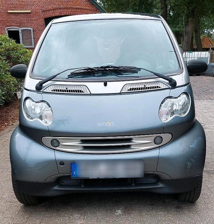 Silber Gebraucht 2002 Smart ForTwo Coupé Pulse Coupé | 2.200 € (Fairer Preis) - Bild 1/4
