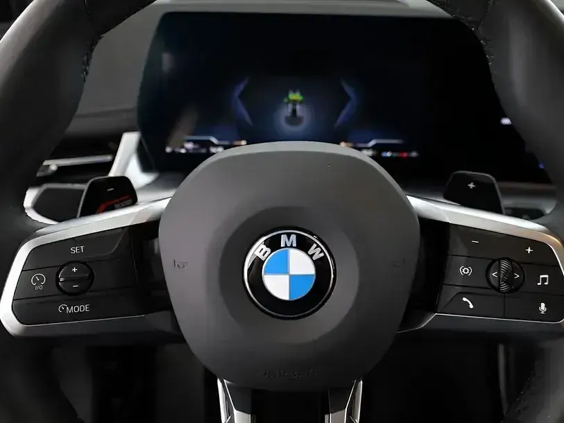Gebraucht BMW 223 Active Tourer 218 PS (160 kW) 2025 Schwarz Van / Kleinbus