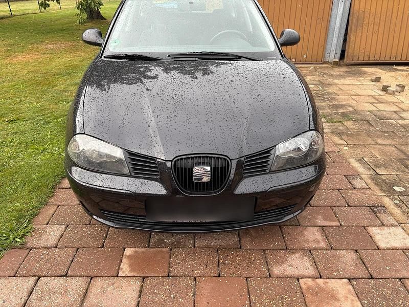 Gebraucht Seat Ibiza 75 PS (55 kW) 2004 Schwarz Kleinwagen
