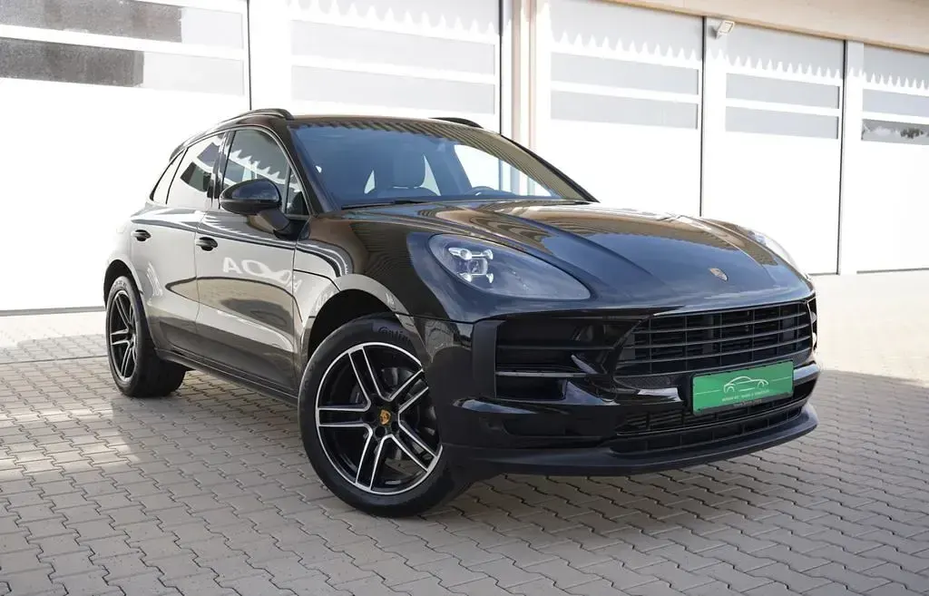 Gebraucht Porsche Macan 245 PS (180 kW) 2021 Schwarz SUV