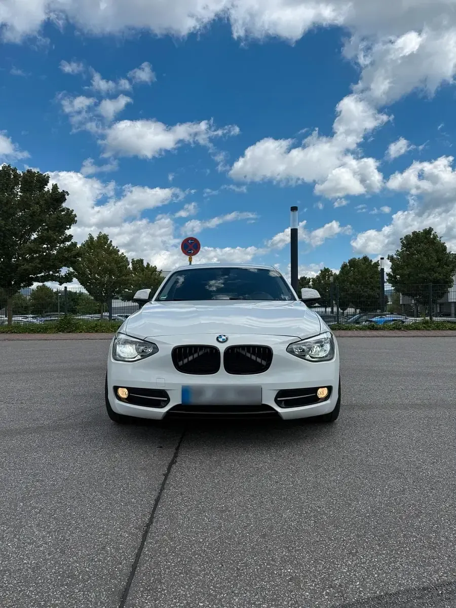 Gebraucht BMW 116 136 PS (100 kW) 2012 Weiß Kleinwagen