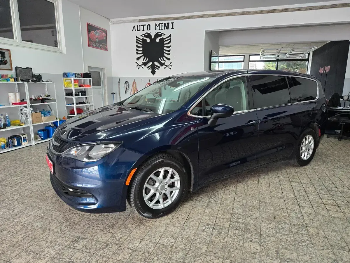 Gebraucht Chrysler Pacifica 291 PS (214 kW) 2017 Van / Kleinbus