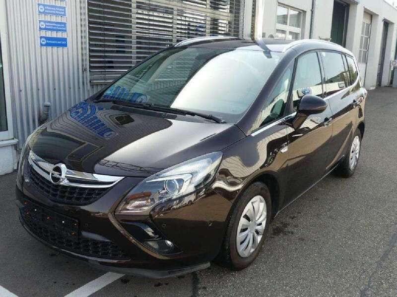 Mahagonibraun perleffekt Gebraucht 2016 Opel Zafira Tourer Business Innovation Van / Kleinbus | 11.990 € (Etwas zu teuer) - Bild 1/4