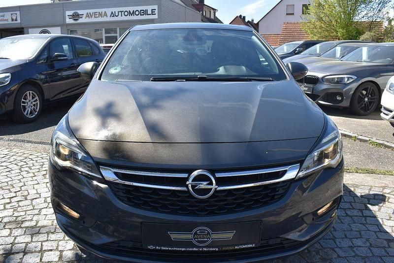 Używany Opel Astra Dynamic 136 KM (100 kW) 2016 Szary Sedan/Limuzyna