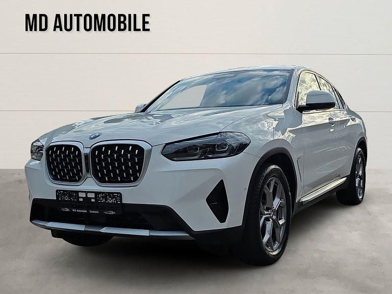 Alpinweiss iii Gebraucht 2024 BMW X4 Performance SUV | 49.800 € - Bild 1/4