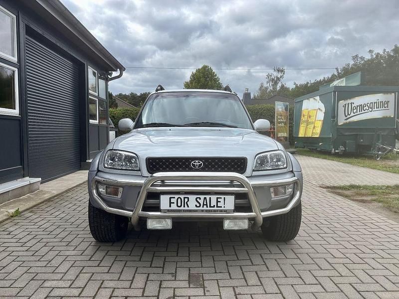 Gebraucht Toyota RAV4 128 PS (94 kW) 1998 Silber SUV