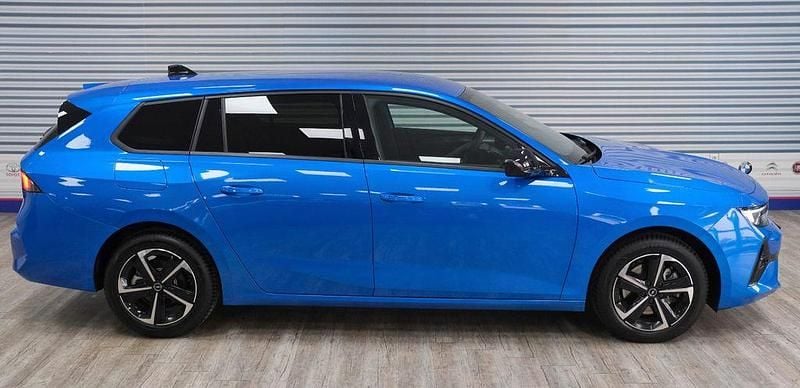 Gebraucht Opel Astra 131 PS (96 kW) 2024 Blau Kombi