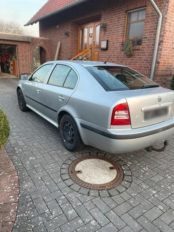 Gebraucht Skoda Octavia 102 PS (75 kW) 2008 Silber Limousine