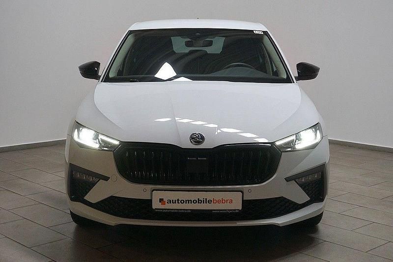 Gebraucht Skoda Scala Selection 150 PS (110 kW) 2025 Moonweiss Kleinwagen