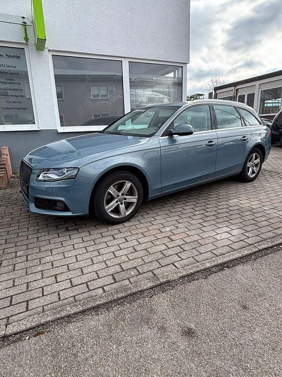 Gebraucht Audi A4 211 PS (155 kW) 2010 Blau Kombi