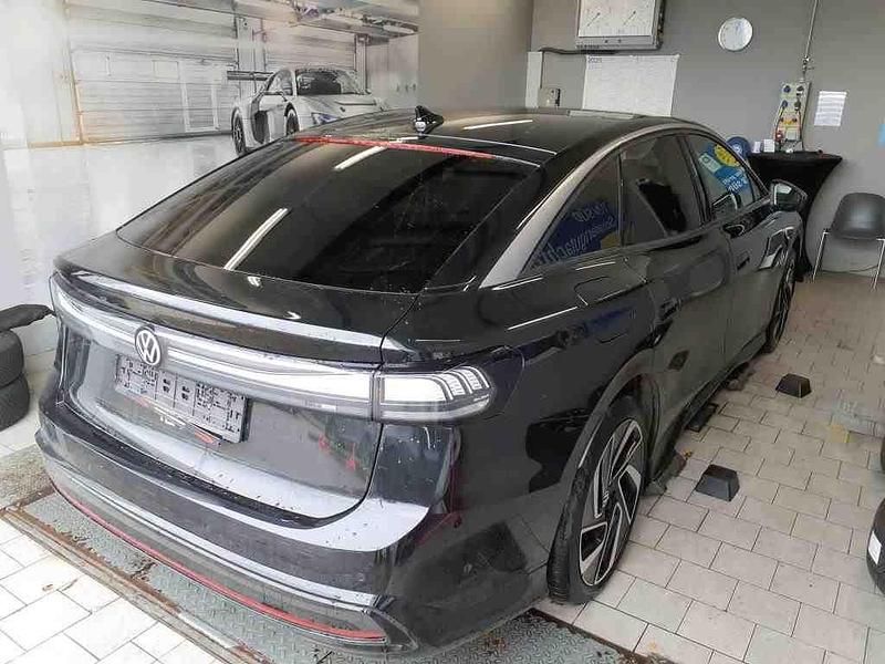 Gebraucht VW ID.7 Pro 210 kW (286 PS) 2023 Grenadillschwarz Kleinwagen