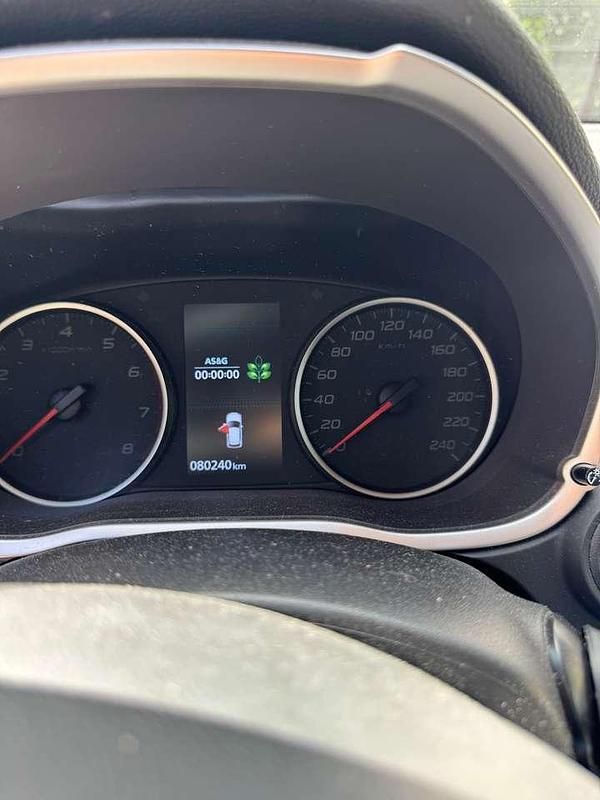 Rot Gebraucht 2020 Mitsubishi Eclipse Cross Plus SUV | 15.900 € (Fairer Preis) - Bild 1/3